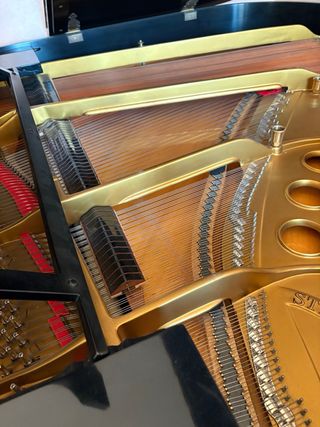 Pianoforte Mezza Coda Steinway & Sons