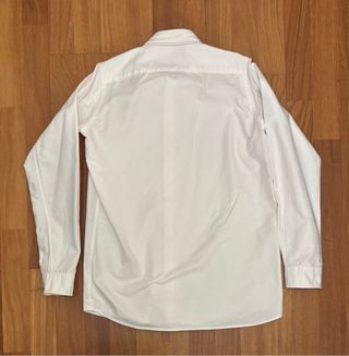 Camisa blanca - Scalpers.