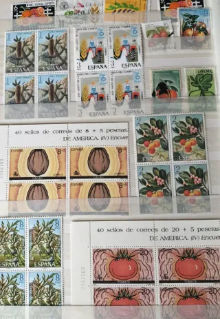 Lote 39 Hojas+98 sellos temas Frutos-cine-setas-GC