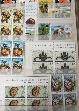 Lote 39 Hojas+98 sellos temas Frutos-cine-setas-GC