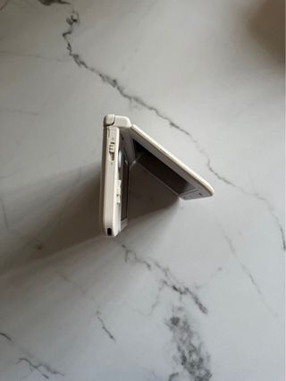 Nintendo 3DS XL Blanca + Cargador Original