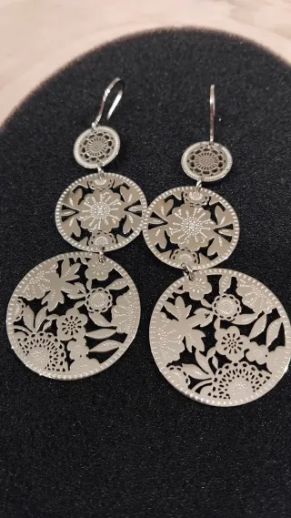 Orecchini pendenti in acciaio