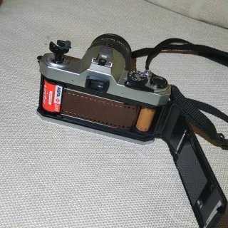 Cámara Pentax K1000 + Objetivo Takumar 135mm