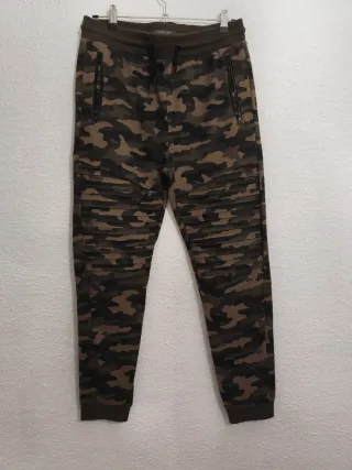 Pantalón chándal camuflaje militar