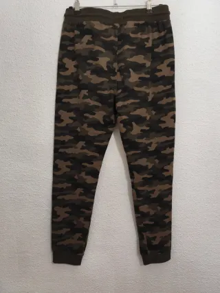 Pantalón chándal camuflaje militar