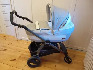 Trío Bebé Peg Perego con Isofix