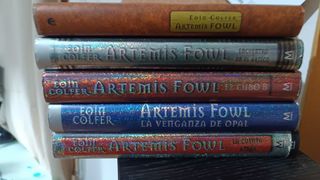 Lote 5 libros Artemis Fowl – Montena(4) tapa dura