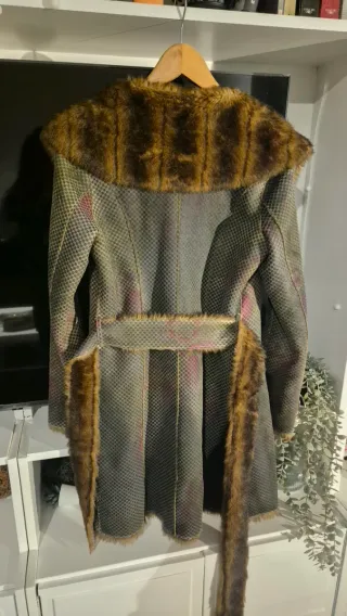 Abrigo Custo Barcelona original