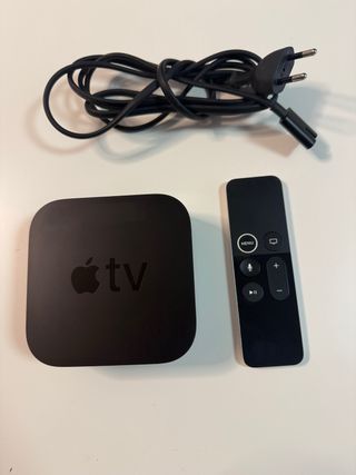 Apple TV HD con Siri Remote y cable