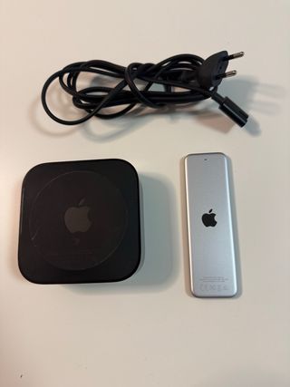 Apple TV HD con Siri Remote y cable