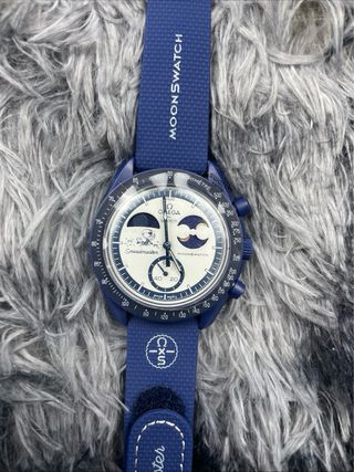 Swatch x Omega MoonSwatch Mission to Earthphase