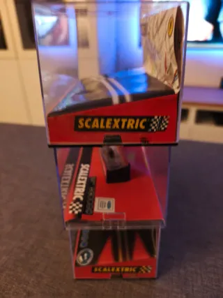 3 Urnas Vitrinas Scalextric Usadas