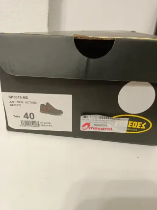 Zapatos de seguridad Paredes negros y rojos