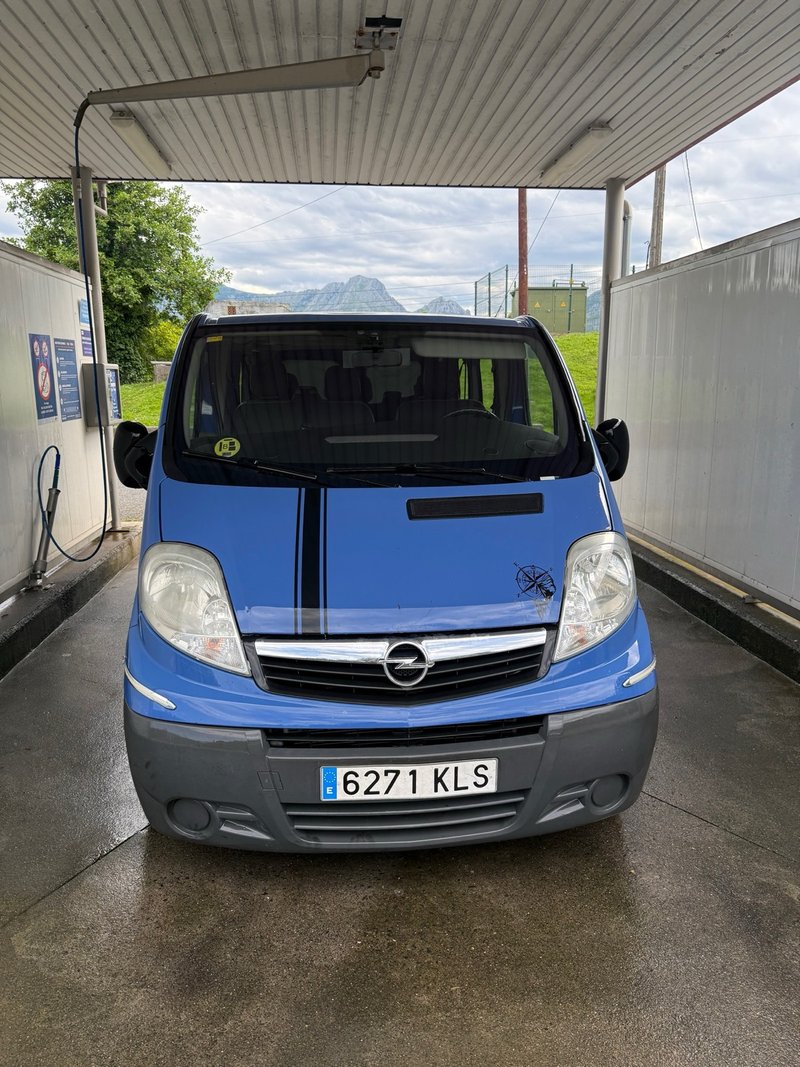 Opel Vivaro 2010 - foto 1