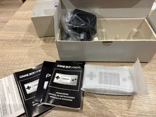 Nintendo Game Boy Micro Plata
