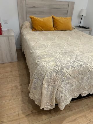 Colcha ganchillo beige