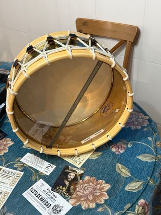 Tambor judío de madera