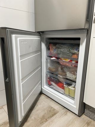 Nevera-congelador Qilive plateada