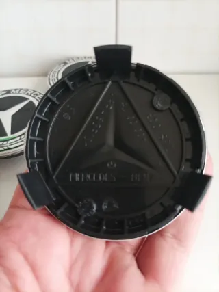 4 tapabuje mercedes