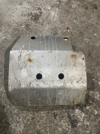 Protector CRD disco/corona/basculante Suzuki LTZ