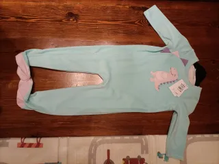 Sin estrenar. Pijama bebé dinosaurio 24 meses