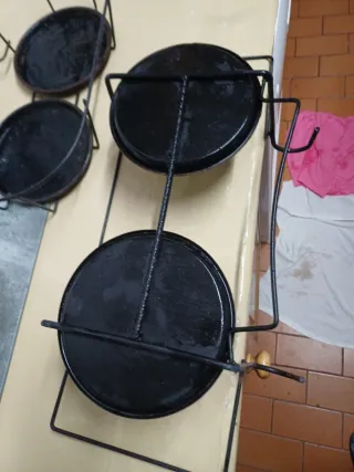 2 Jardineras con 2 Macetas cada una