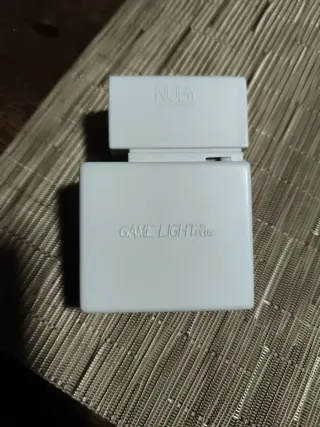 Gameboy Nuby Game Light Plus Lupa luz