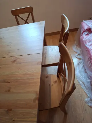 Mesa comedor extensible 1,50 a 1,80cm + 6 sillas