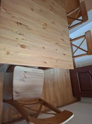 Mesa comedor extensible 1,50 a 1,80cm + 6 sillas