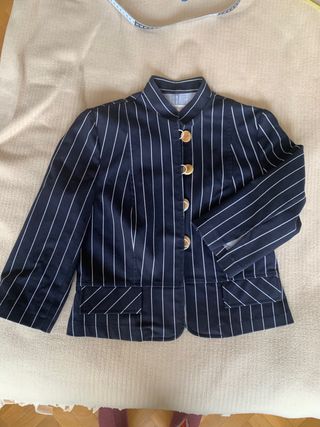 Conjunto mujer blazer y bermudas azul denim