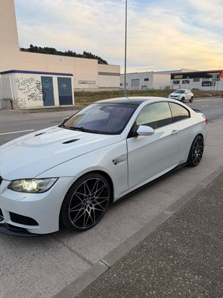BMW 330i Pack M 272CV Estética M3