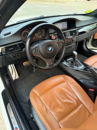 BMW 330i Pack M 272CV Estética M3