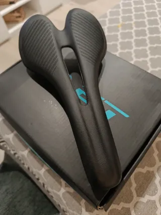 SILLÍN ELITAONE CARBONO