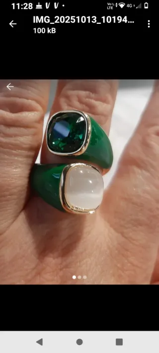 Anello elegante verde e bianco