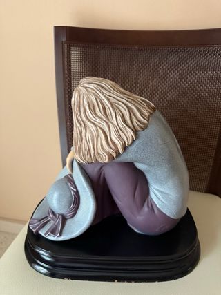 Figura decorativa mujer