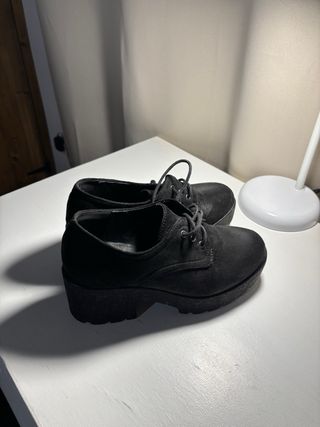 Zapatos de tacón negros invierno