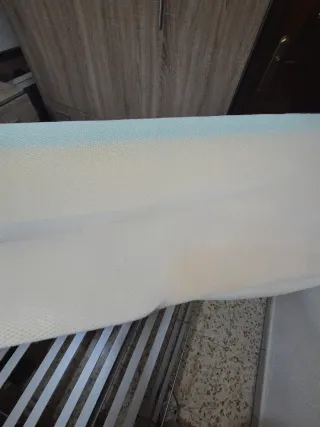 Cama articulada con colchón