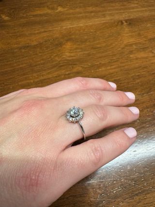 Anillo Diamante Laboratorio Redondo 1ct y 0.44ct.