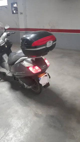 Aprilia Atlántic 125cc - 9900 km