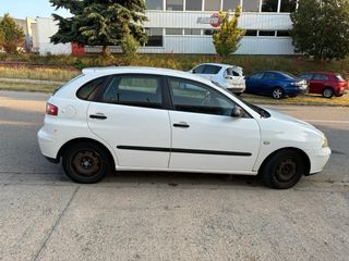 SEAT Ibiza 2004