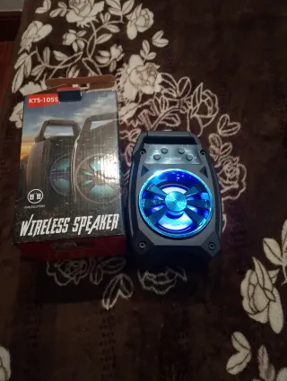 Altavoz Bluetooth KTS-1055E Inalámbrico