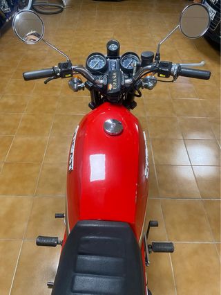 Ducati 500 GT Clásica Roja