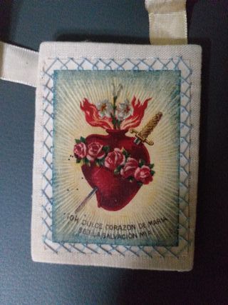 Escapulario antiguo pintado a mano