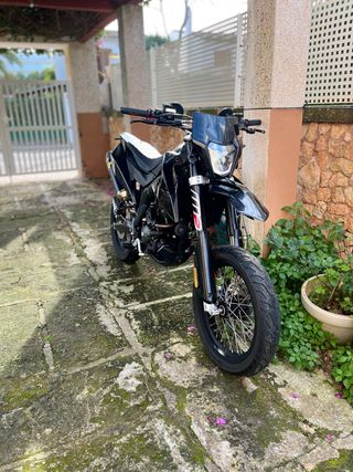 Aprilia SX 125 2023 Supermotard