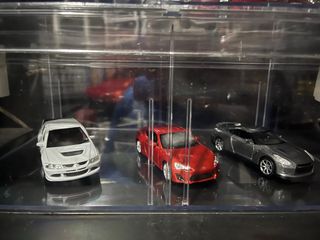 Coches a escala GT86, GT-R y Evo