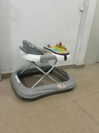 Silla de coche bebé roja