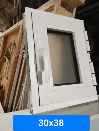 Ventana aluminio 30x38