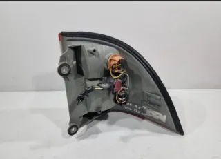 Piloto Saab 02-09 Izquierdo Trasero