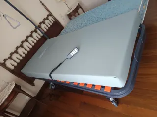 Cama articulada eléctrica