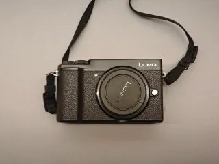 Cámara Panasonic Lumix GX9 + Objetivos